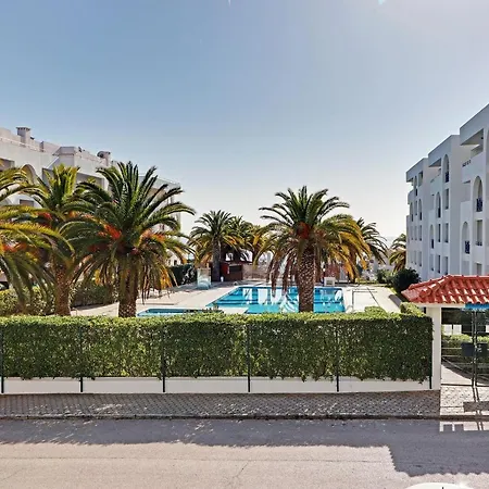 Armacao De Pera With Pool By Homing *
